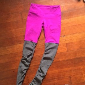 Alo fuschia two tone leggings
